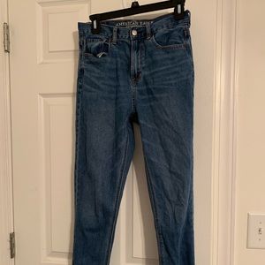 american eagle mom jeans